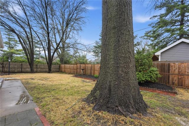 6301 Woodson Drive, Mission, KS 66202