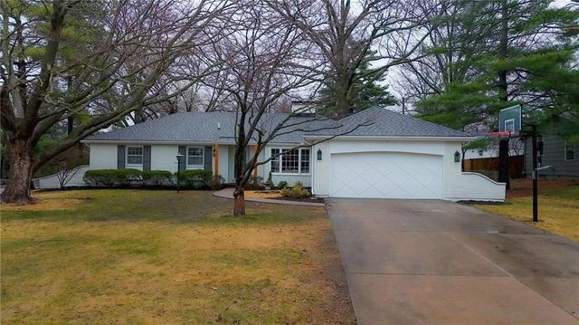 6301 Woodson Drive, Mission, KS 66202