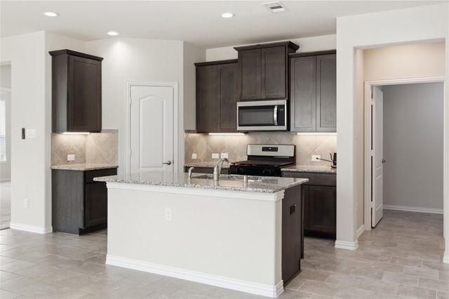 13201 Leisure Cove Drive, Texas City, TX 77568