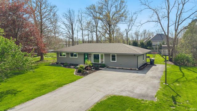 3122 Maple Lane, Fort Wayne, IN 46804