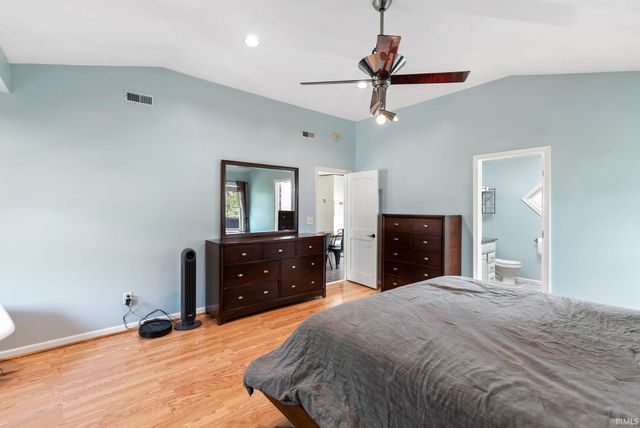 3122 Maple Lane, Fort Wayne, IN 46804
