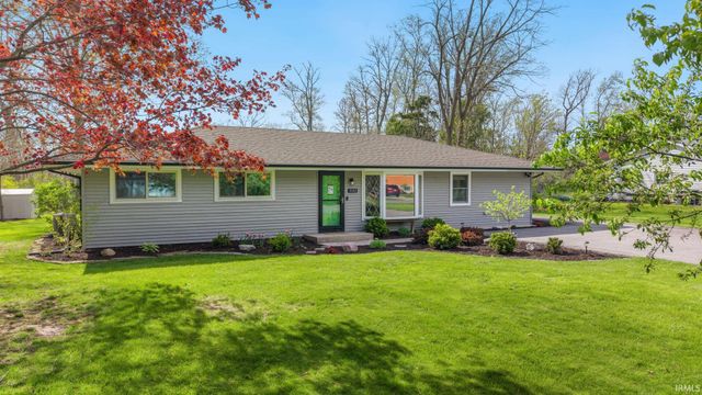 3122 Maple Lane, Fort Wayne, IN 46804