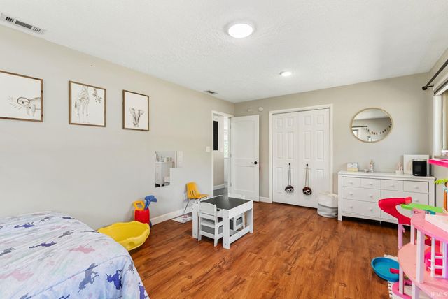 3122 Maple Lane, Fort Wayne, IN 46804