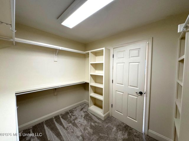 4425 Chamberlin Oaks Drive, Hernando, MS 38632