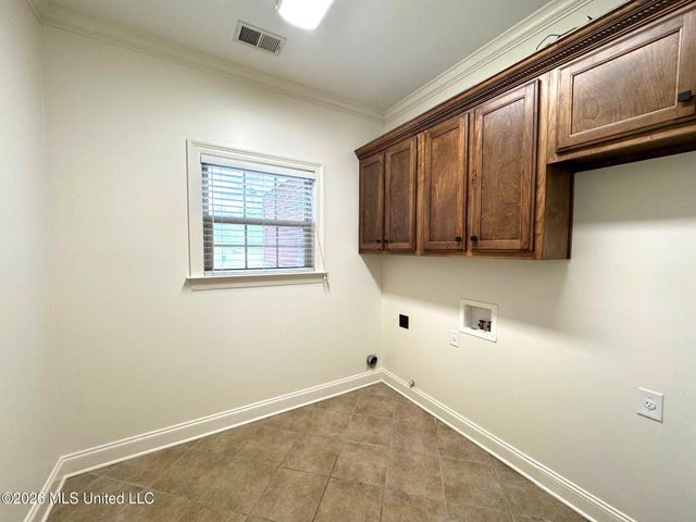 4425 Chamberlin Oaks Drive, Hernando, MS 38632