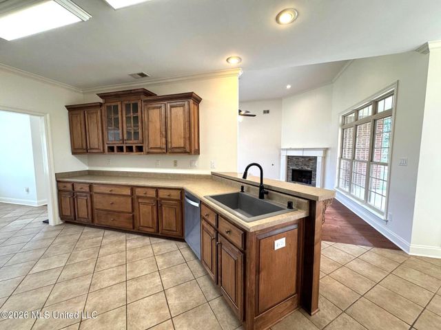 4425 Chamberlin Oaks Drive, Hernando, MS 38632