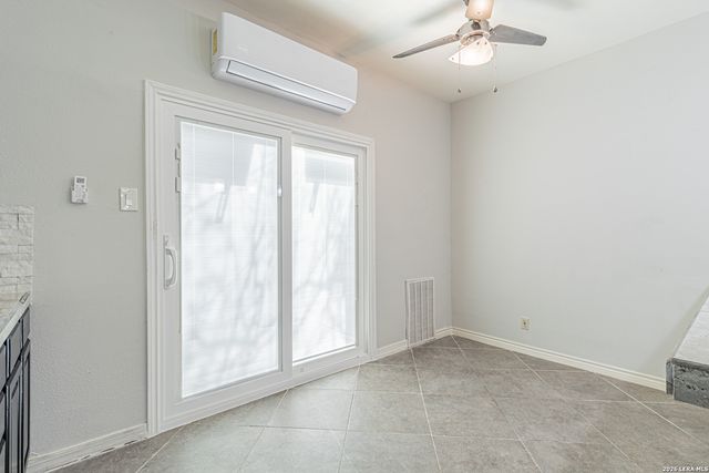 12232 Apricot, San Antonio, TX 78247