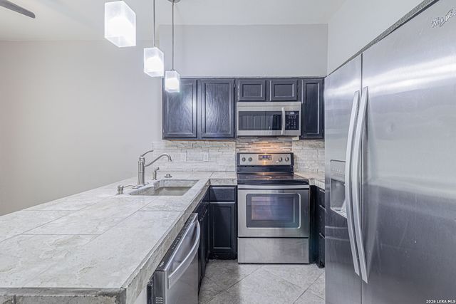 12232 Apricot, San Antonio, TX 78247