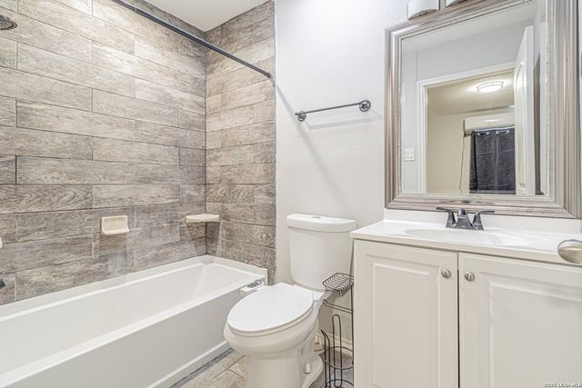 12232 Apricot, San Antonio, TX 78247