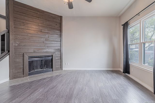 12232 Apricot, San Antonio, TX 78247