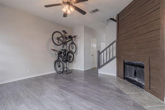 12232 Apricot, San Antonio, TX 78247