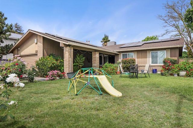 3415 Admiral Dr, Stockton, CA 95209