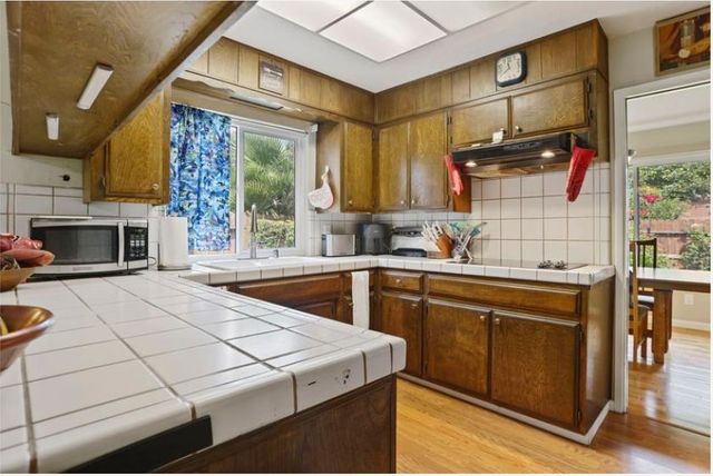 3415 Admiral Dr, Stockton, CA 95209