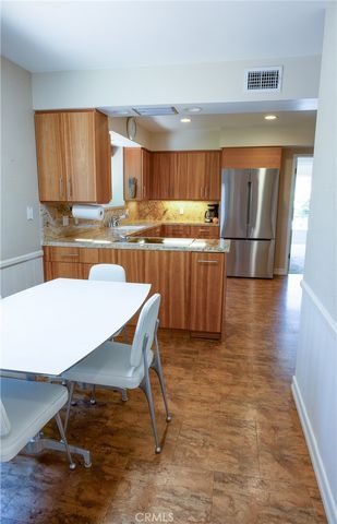 10781 Lindbrook, Los Angeles, CA 90024