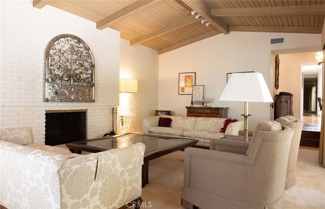 10781 Lindbrook, Los Angeles, CA 90024