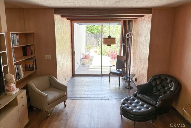10781 Lindbrook, Los Angeles, CA 90024