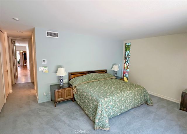 10781 Lindbrook, Los Angeles, CA 90024