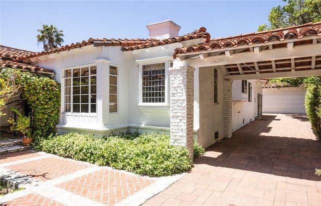 10781 Lindbrook, Los Angeles, CA 90024