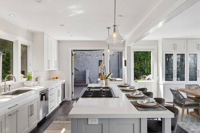 118 Spencer Ave, Sausalito, CA 94965