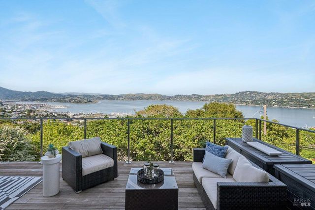 118 Spencer Ave, Sausalito, CA 94965