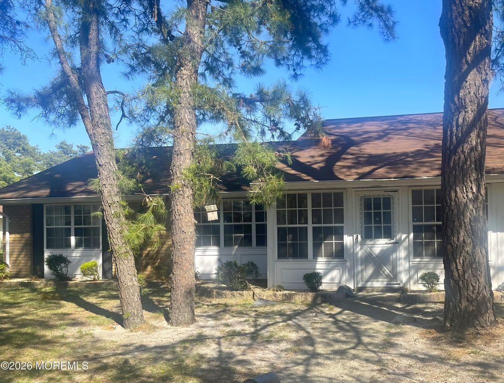 31A Edinburgh Lane A, Manchester, NJ 08759