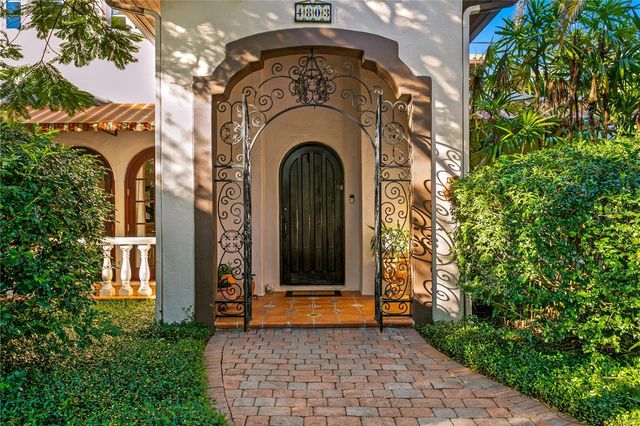 4803 W WOODMERE ROAD, Tampa, FL 33609