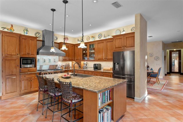 4803 W WOODMERE ROAD, Tampa, FL 33609