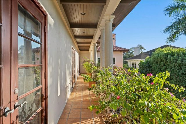 4803 W WOODMERE ROAD, Tampa, FL 33609