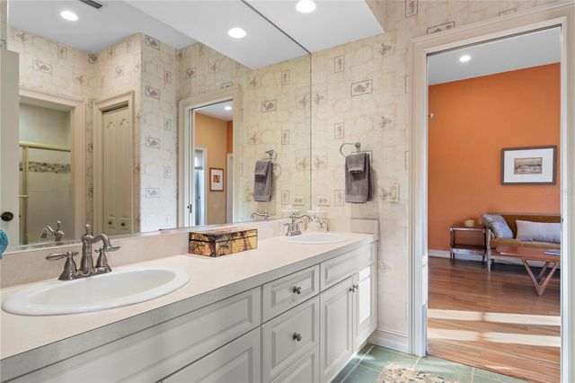 4803 W WOODMERE ROAD, Tampa, FL 33609