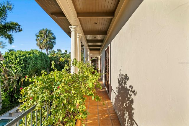 4803 W WOODMERE ROAD, Tampa, FL 33609