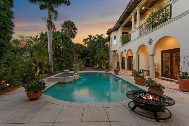 4803 W WOODMERE ROAD, Tampa, FL 33609