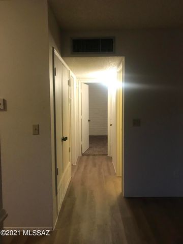 3699 N Mountain Ave Apt 13, Tucson, AZ 85719