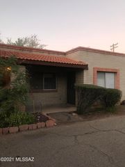 3699 N Mountain Ave Apt 13, Tucson, AZ 85719