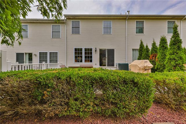 1703 Pinewind Drive, Alburtis Boro, PA 18011