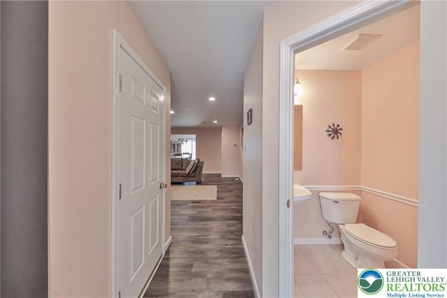 1703 Pinewind Drive, Alburtis Boro, PA 18011