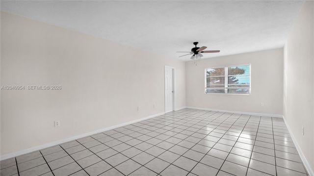 251 NE 187th St 830, Miami, FL 33179