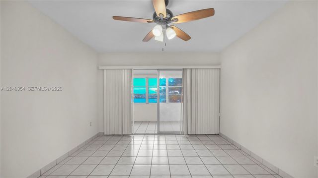 251 NE 187th St 830, Miami, FL 33179