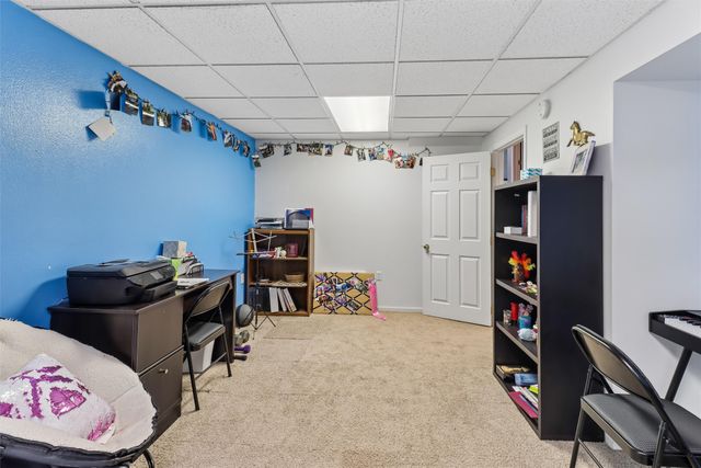 1111 Robin Glen, Indianola, IA 50125