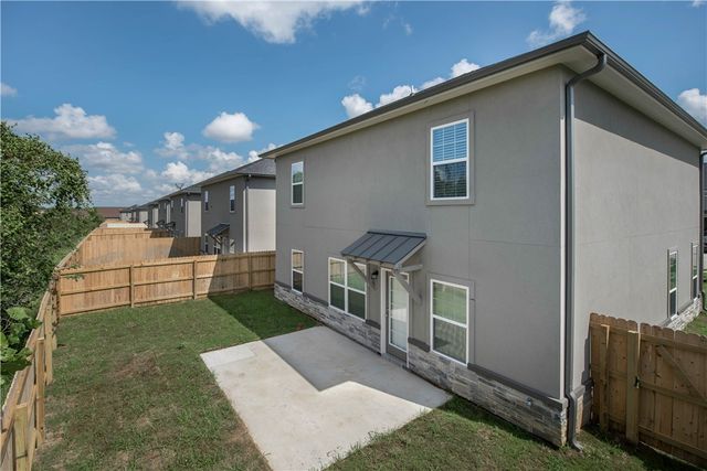 3404 Papa Bear Drive, College Station, TX 77845