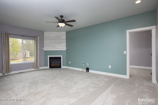 945 S Arza Circle, Palmer, AK 99645