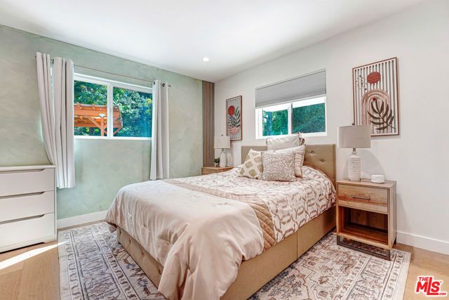 4611 Louise Avenue, Encino (los Angeles), CA 91316