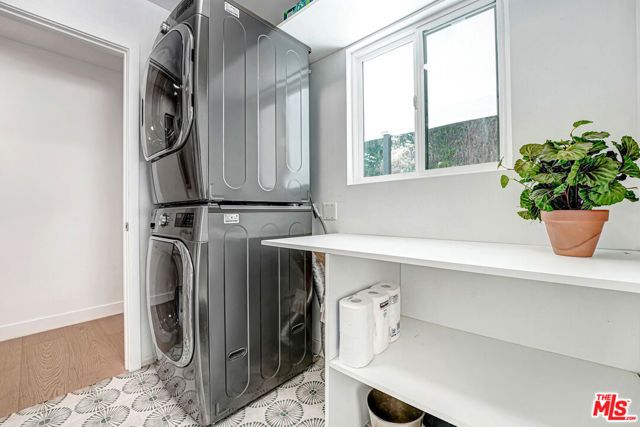 4611 Louise Avenue, Encino (los Angeles), CA 91316