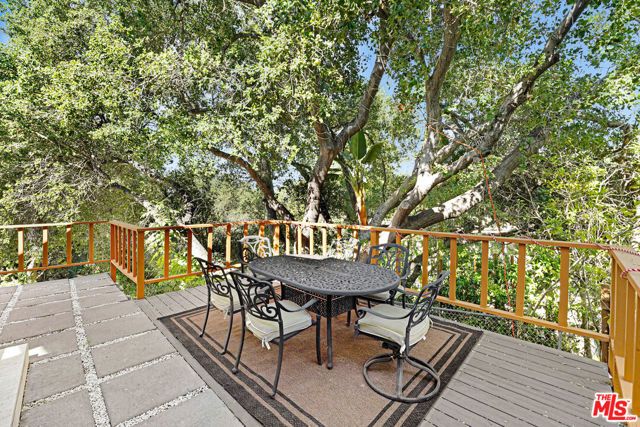 4611 Louise Avenue, Encino (los Angeles), CA 91316