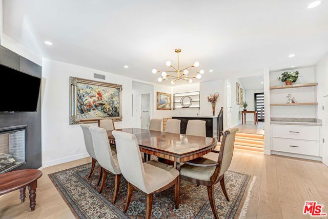 4611 Louise Avenue, Encino (los Angeles), CA 91316