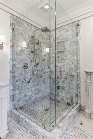 3350 E Fox Grape Street, Springfield, MO 65804