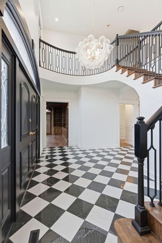 3350 E Fox Grape Street, Springfield, MO 65804