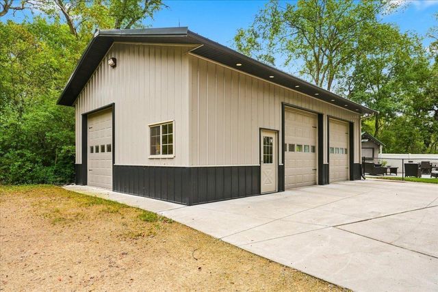 136 County Road E, Houlton, WI 54082