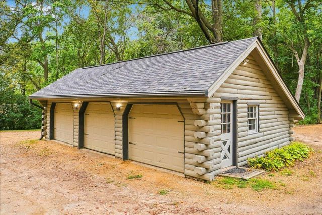 136 County Road E, Houlton, WI 54082
