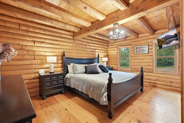 136 County Road E, Houlton, WI 54082
