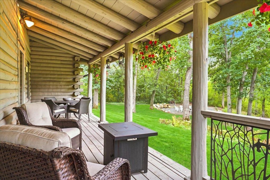 136 County Road E, Houlton, WI 54082 — photo 2